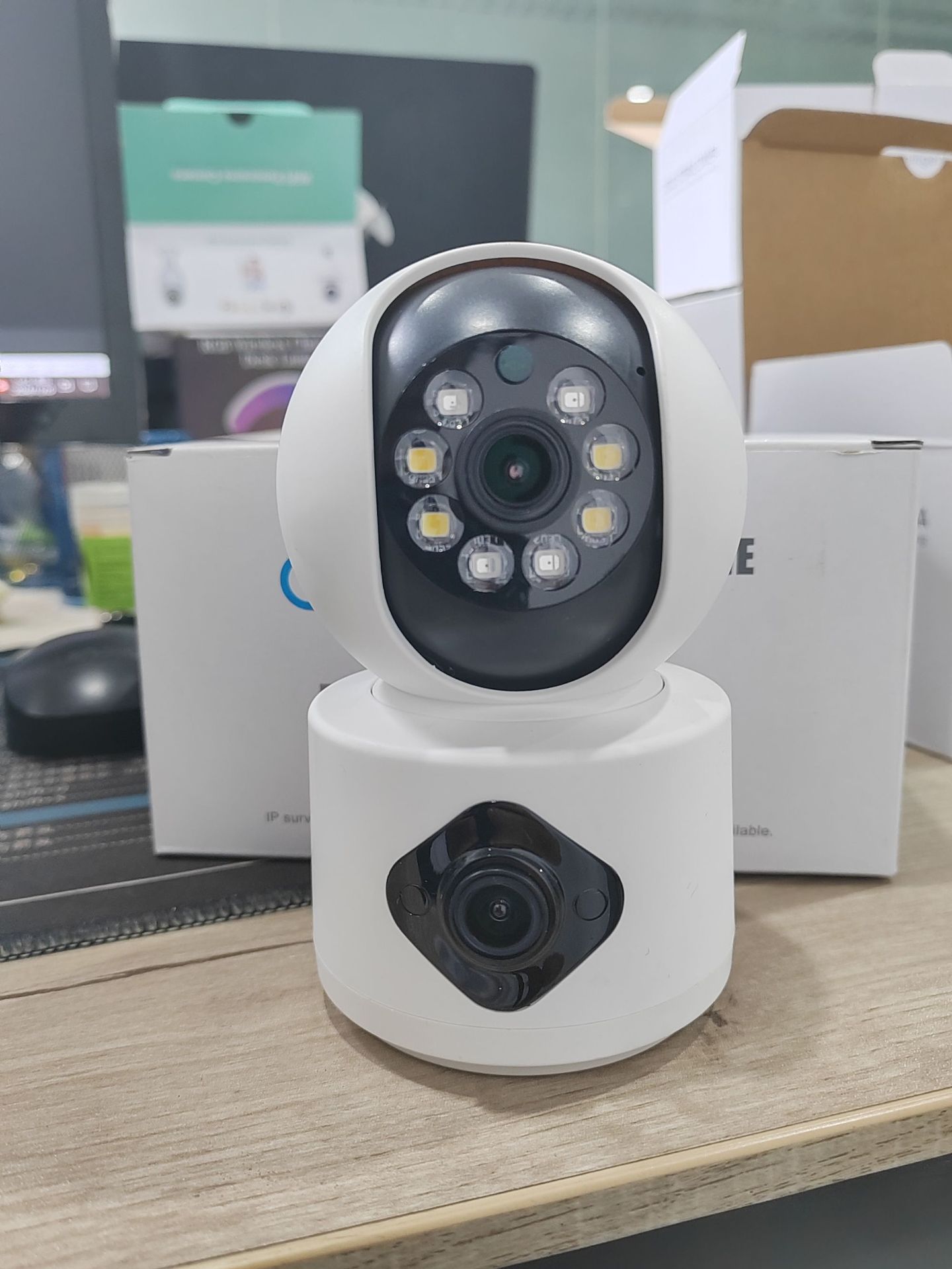 Home Security Ai - YI Lot APP 4MP Dual Lens